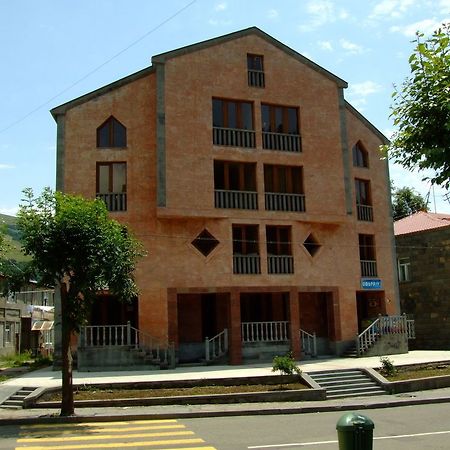 Hotel Central Jermuk Exteriör bild